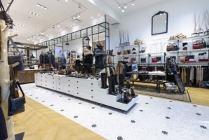 Rudsak main entrance display